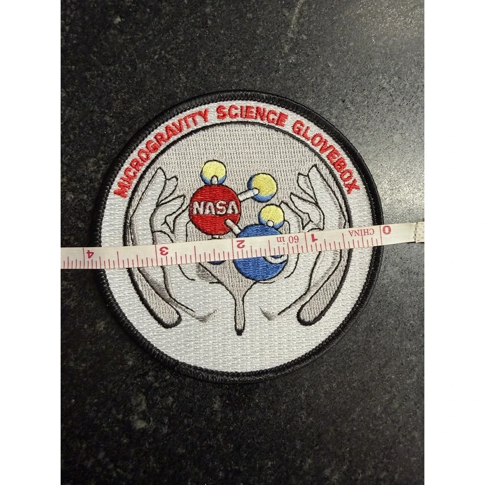 Lot 19 NASA Microgravity Science Glovebox ISS 4